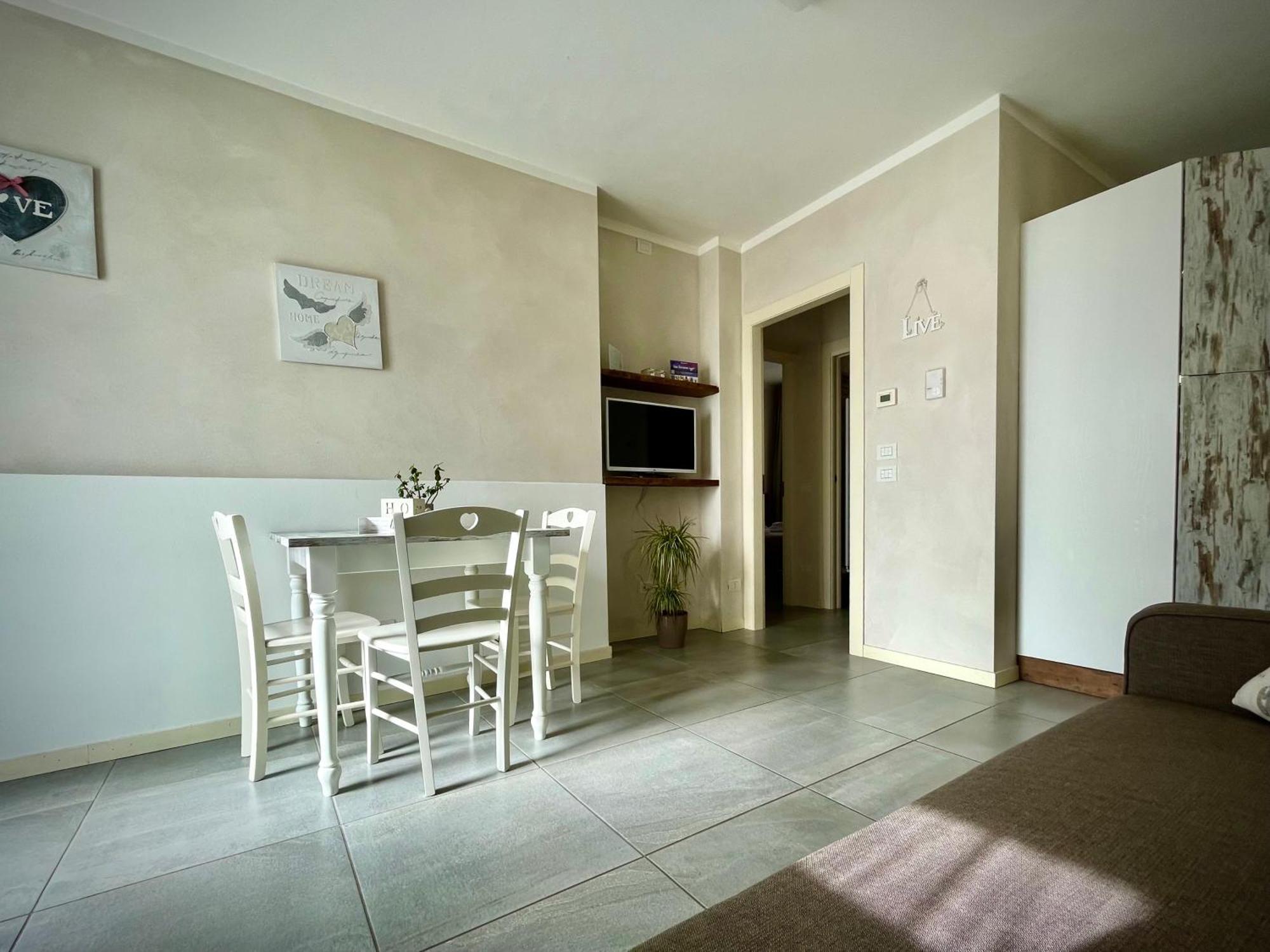 Villa Fontanelle Gardapartments Polpenazze del Garda Exterior foto